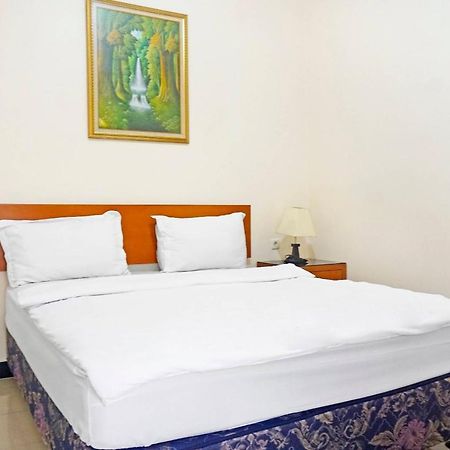 فندق جاكرتافي  Collection O 91380 Golden Mansion المظهر الخارجي الصورة