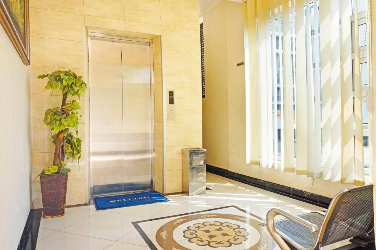 فندق جاكرتافي  Collection O 91380 Golden Mansion المظهر الخارجي الصورة